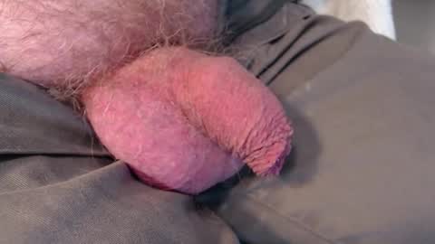 Snapshot of big_bums_4me chatting on 10.31.25 Big Bums 4me online show from 10.31.25