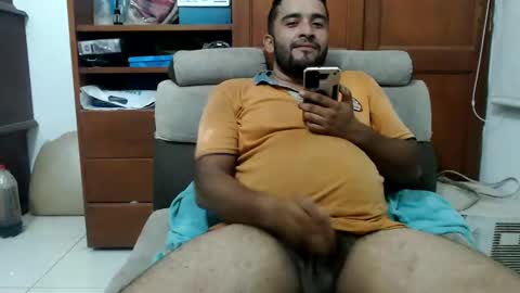 Snapshot of big_dad69 chatting on 01.18.25 Tommy online show from 01.18.25