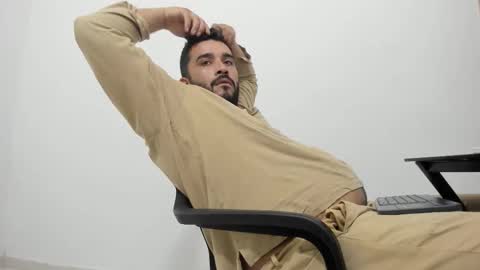 Snapshot of big_dad69 chatting on 09.24.25 Tommy online show from 09.24.25