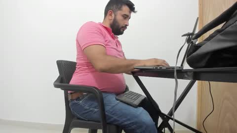 Snapshot of big_dad69 chatting on 09.26.25 Tommy online show from 09.26.25