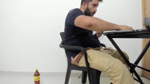 Snapshot of big_dad69 chatting on 09.28.25 Tommy online show from 09.28.25