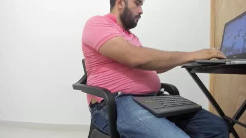 Snapshot of big_dad69 chatting on 09.30.25 Tommy online show from 09.30.25