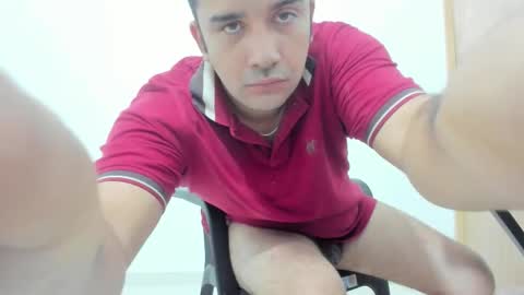 Snapshot of big_dad69 chatting on 11.26.25 Tommy online show from 11.26.25