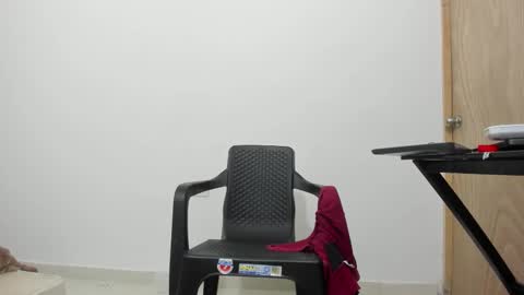 Snapshot of big_dad69 chatting on 12.02.25 Tommy online show from 12.02.25