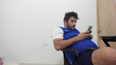 Snapshot of big_dad69 chatting on 12.13.25 Tommy online show from 12.13.25