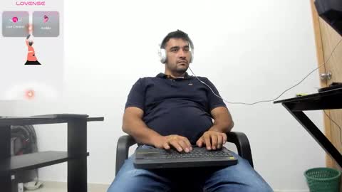 Snapshot of big_dad69 chatting on 01.05.26 Tommy online show from 01.05.26