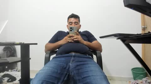 Snapshot of big_dad69 chatting on 01.06.26 Tommy online show from 01.06.26