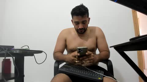 Snapshot of big_dad69 chatting on 01.12.26 Tommy online show from 01.12.26