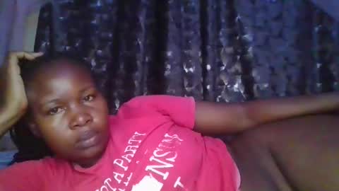 Snapshot of big_diva chatting on 11.23.25 big_diva online show from 11.23.25