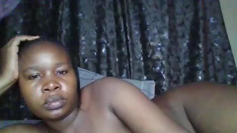 Snapshot of big_diva chatting on 04.05.26 big_diva online show from 04.05.26