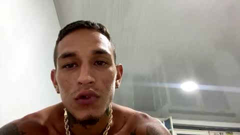 Snapshot of big_latin666 chatting on 01.19.25 Stiven Leon online show from 01.19.25