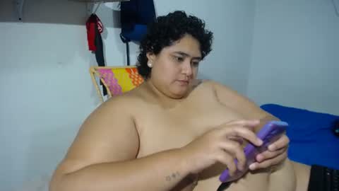 Snapshot of big_small_horny chatting on 09.10.25 Milena And Luz online show from 09.10.25