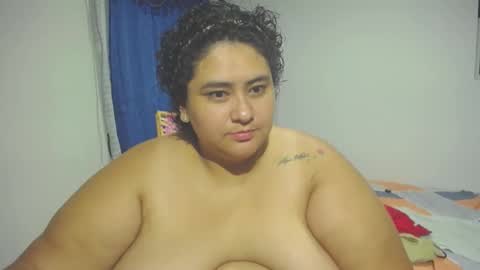 Snapshot of big_small_horny chatting on 09.20.25 Milena And Luz online show from 09.20.25