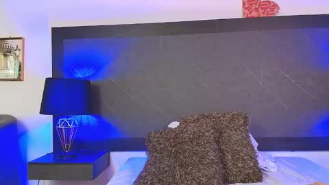 Snapshot of big_tits_in_your_face chatting on 12.25.24 Tell me Sophia  online show from 12.25.24