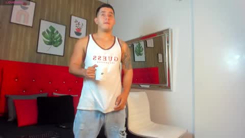 Tylerr online show from 11.18.25