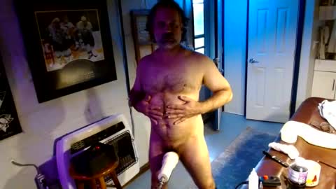 Snapshot of bigassman46 chatting on 08.07.26 Straight Dave online show from 08.07.26