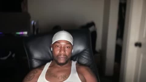 Snapshot of bigbackwoodcali chatting on 05.15.26 bigbackwoodcali online show from 05.15.26