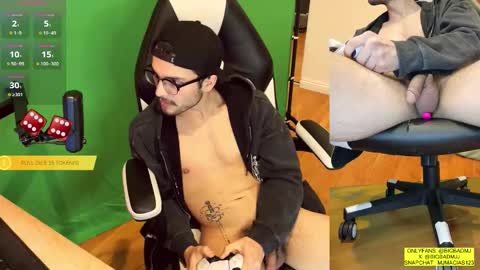 Snapshot of bigbadmj chatting on 12.04.25 Asta online show from 12.04.25