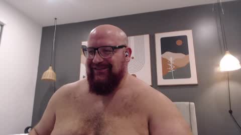 Snapshot of bigbear4cuddles chatting on 04.16.26 BigBear4Cuddles online show from 04.16.26