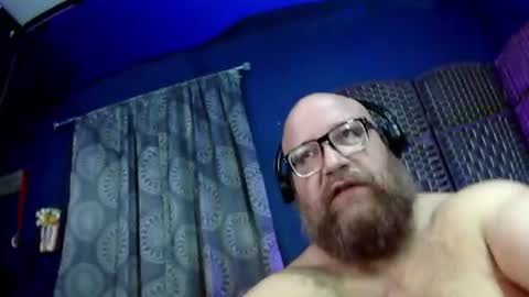 Snapshot of bigbear4cuddles chatting on 06.10.26 BigBear4Cuddles online show from 06.10.26