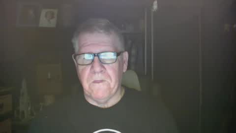 Snapshot of bigbeerdrinker1 chatting on 12.26.24 bigbeerdrinker online show from 12.26.24