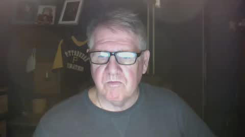 Snapshot of bigbeerdrinker1 chatting on 02.16.25 bigbeerdrinker online show from 02.16.25