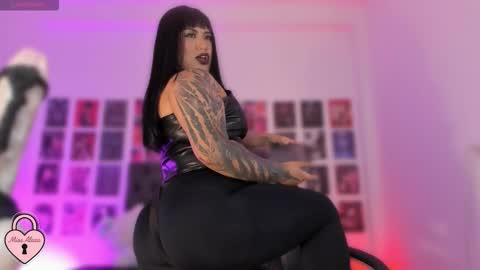 bigboobs cloe online show from 10.19.25