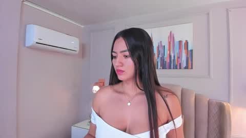   online show from 02.19.25