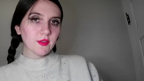 Isabella online show from 01.31.25