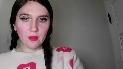 Isabella online show from 02.07.25