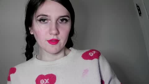 Isabella online show from 02.07.25