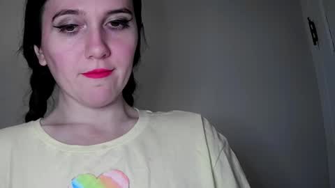 Isabella online show from 02.09.25