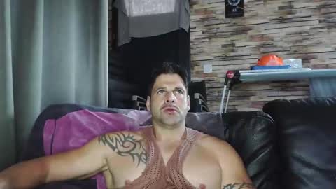 Bigboyband online show from 11.11.25