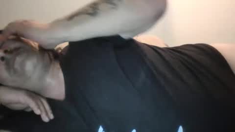 Snapshot of bigboybigbutt69 chatting on 01.31.25 bigboybigbutt69 online show from 01.31.25