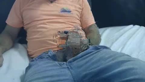 Snapshot of bigboytoy_12 chatting on 12.19.24 L e g a l    S t u f f Any UNAUTHORIZED use of this profile video pictures or audio in any form or in a forum now or in the fu online show from 12.19.24