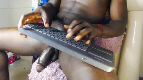 Snapshot of bigbryson1 chatting on 10.11.25 Bryson online show from 10.11.25