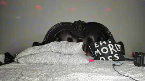 bigbuttsarena online show from 09.09.25