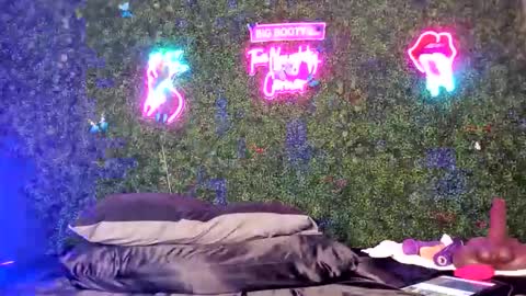 bigbuttsarena online show from 03.11.26