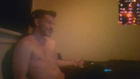 Jon - Im Straight online show from 03.06.25