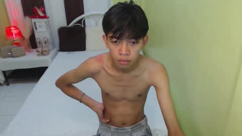 Snapshot of bigcock_kerbzz chatting on 11.12.25 bigcock_kerbzz online show from 11.12.25