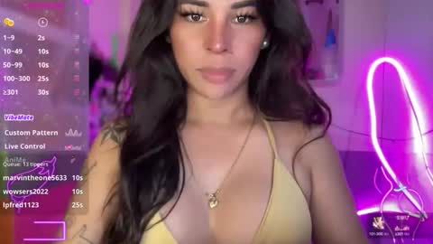 queen amanda online show from 10.10.25