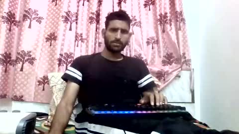 akash online show from 12.15.25