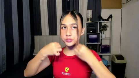 Snapshot of bigcockdanicunt chatting on 05.18.26 dani online show from 05.18.26