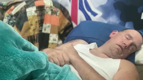 Snapshot of bigcocksuckingslut chatting on 11.08.25 bigcocksuckingslut online show from 11.08.25