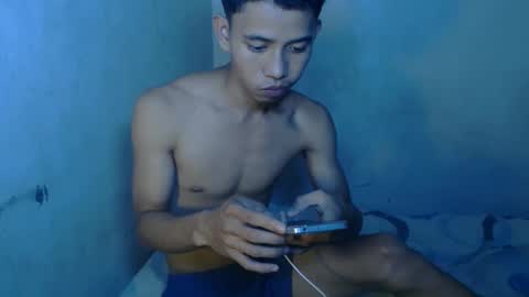 Snapshot of bigcockyummysex chatting on 10.28.25 bigcockyummysex online show from 10.28.25