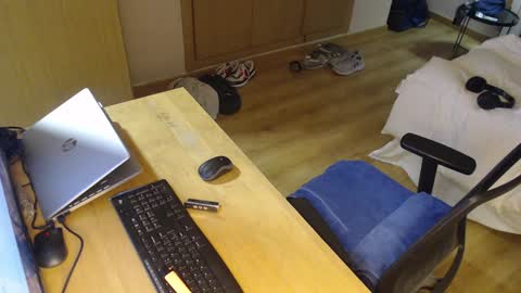 Snapshot of bigcok35spain chatting on 02.06.25 bigcok35spain online show from 02.06.25