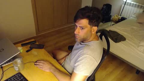 Snapshot of bigcok35spain chatting on 09.25.25 bigcok35spain online show from 09.25.25