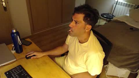 Snapshot of bigcok35spain chatting on 09.27.25 bigcok35spain online show from 09.27.25