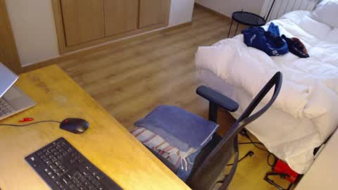 Snapshot of bigcok35spain chatting on 03.21.26 bigcok35spain online show from 03.21.26