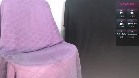 Snapshot of bigcurve80 chatting on 01.25.25 bigcurve80 online show from 01.25.25